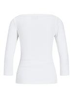 Produktfoto af hvid Fifi boatneck bluse på hvid baggrund. Fra BySofieSønderby