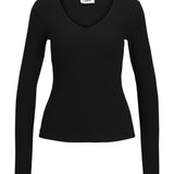 Produktbillede af sort FREYA bluse med v-hals. Set forfra. Fra BySofieSønderby