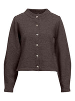 Produktfoto af brun ZARI strikcardigan. Set forfra. Fra BySofieSønderby